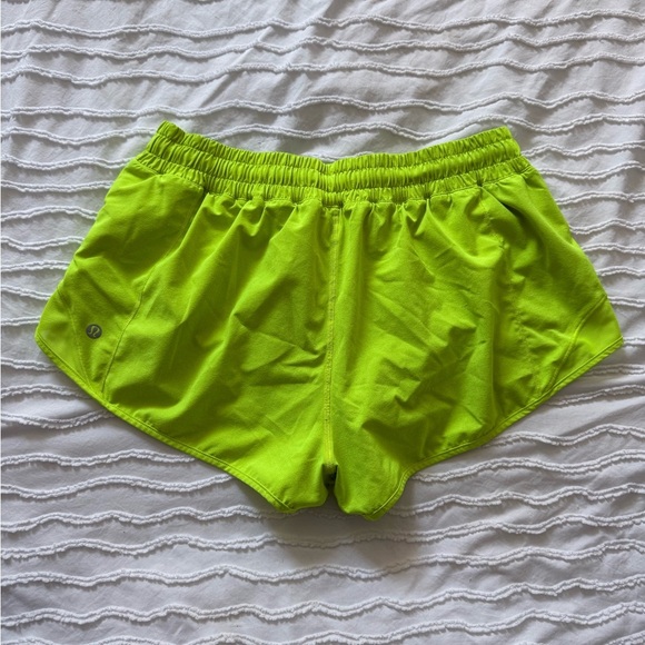 Lululemon Hotty Hot lime pop low rise Shorts - Picture 2 of 3
